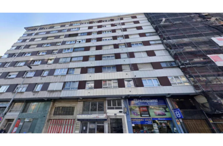 “Mamá, no me tires”: una mujer saltó desde un quinto piso con su hija de siete años en brazos