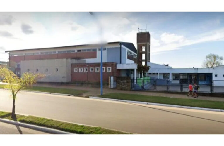 Concordia: alumna empujó a otra por la escalera